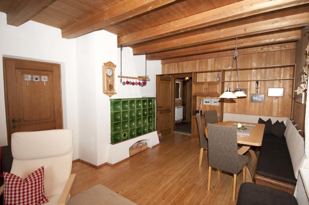 Chalet Sophie Fuegen Room photo